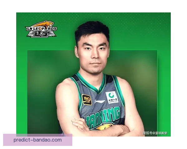 辽宁球员乘首班航班回沈阳 莱迪状态佳赵继伟李晓旭低调陪同 辽宁球员乘首班航班回沈阳 莱迪状态佳赵继伟李晓旭低调陪同